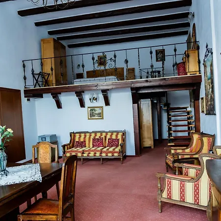 Traube Hotel 3*
